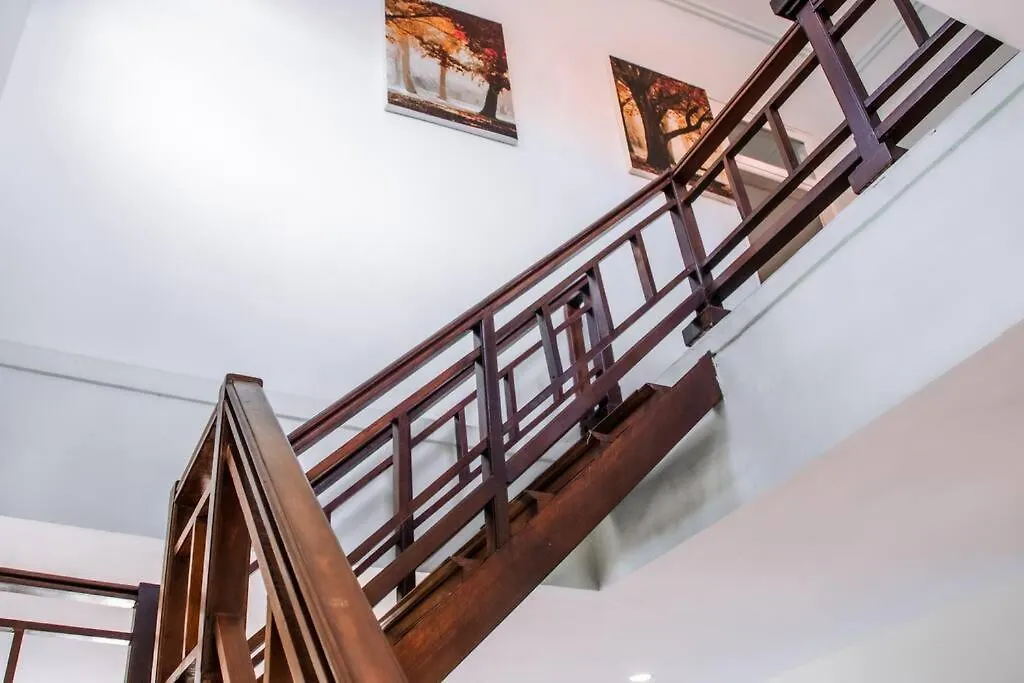 2 Bed Villa With Pool, Big Garden, Central Seminyak  Seminyak (Bali)